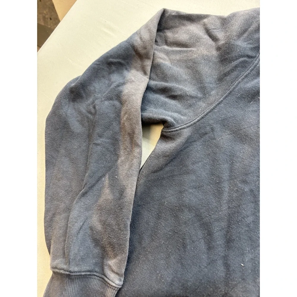 Carhartt men loose